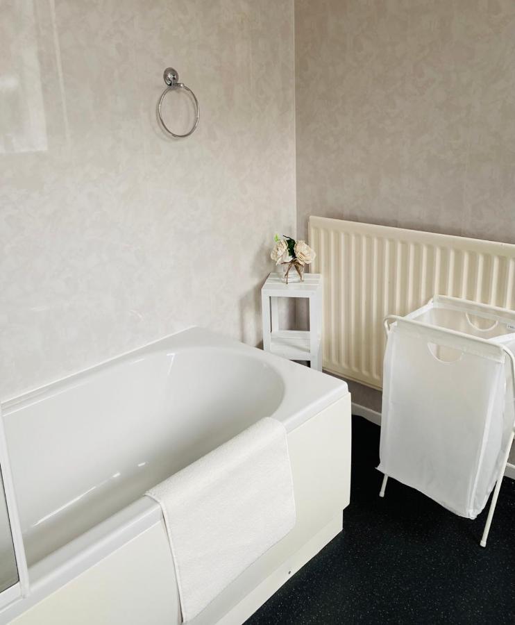 Town Centre Stay Northumberland Free Wifi And Close To Beach Blyth  Exterior photo